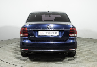 Подержанный автомобиль Volkswagen Polo Sedan 2016 года (6 фото)
