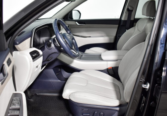 Подержанный автомобиль Hyundai Palisade 2021 года (5 фото)