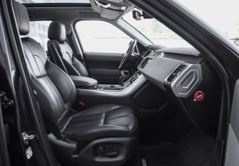 Подержанный автомобиль Land Rover Range Rover Sport 2015 года (24 фото)