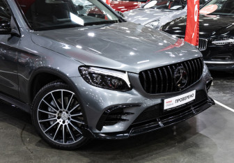 Подержанный автомобиль Mercedes-Benz GLC AMG 2016 года (6 фото)