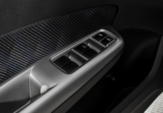 Подержанный автомобиль Subaru Forester Suv 2008 года (12 фото)