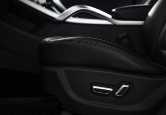 Подержанный автомобиль Geely Atlas 2020 года (22 фото)