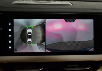 Подержанный автомобиль Geely Monjaro 2023 года (15 фото)