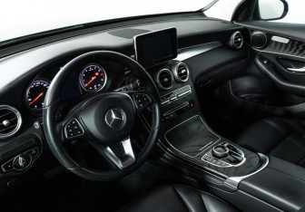 Подержанный автомобиль Mercedes-Benz GLC Coupe 2017 года (11 фото)