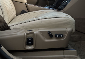 Подержанный автомобиль Volvo XC90 2012 года (27 фото)