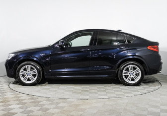 Подержанный автомобиль BMW X4 2016 года (8 фото)