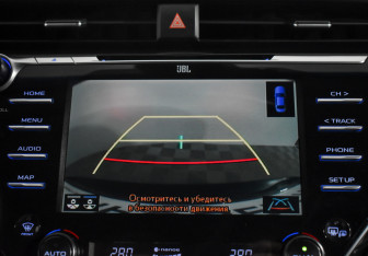 Подержанный автомобиль Toyota Camry Sedan 2020 года (18 фото)