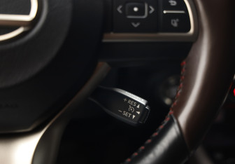 Подержанный автомобиль Lexus RX 2021 года (23 фото)