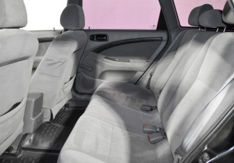 Подержанный автомобиль Chevrolet Lacetti Wagon 2010 года (12 фото)