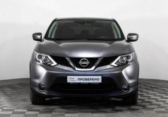 Подержанный автомобиль Nissan Qashqai 2018 года (2 фото)