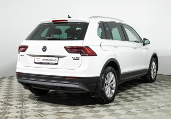 Подержанный автомобиль Volkswagen Tiguan 2016 года (5 фото)