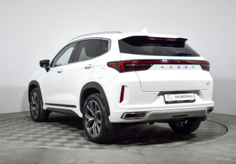 Подержанный автомобиль Exeed LX 2022 года (7 фото)