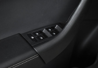 Подержанный автомобиль Skoda Rapid Liftback 2019 года (10 фото)