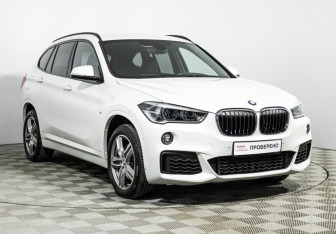 Подержанный автомобиль BMW X1 2018 года (3 фото)