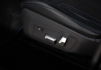 Подержанный автомобиль BMW X3 2019 года (26 фото)