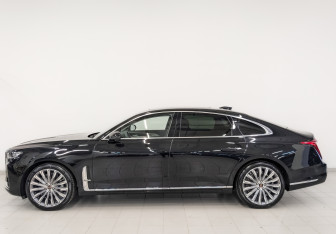 Новый Hongqi H9 2024 (3 фото)