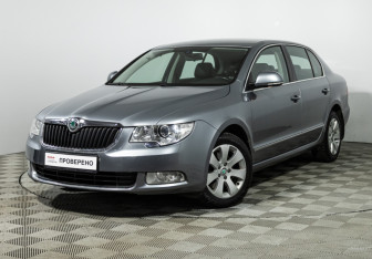 Подержанный автомобиль Skoda Superb Liftback 2011 года (1 фото)