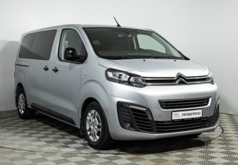 Подержанный автомобиль Citroen SpaceTourer 2021 года (3 фото)