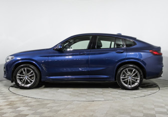 Подержанный автомобиль BMW X4 2019 года (8 фото)