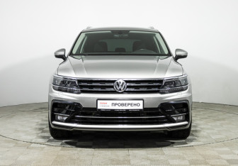 Подержанный автомобиль Volkswagen Tiguan 2018 года (2 фото)