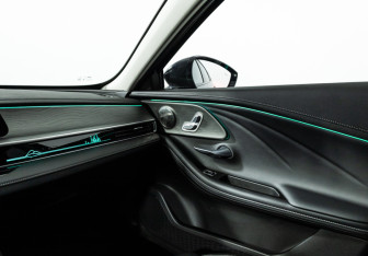 Подержанный автомобиль Chery Arrizo 8 2023 года (18 фото)