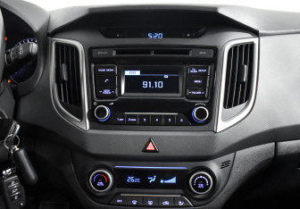 Подержанный автомобиль Hyundai Creta 2018 года (16 фото)
