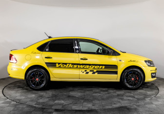 Подержанный автомобиль Volkswagen Polo Sedan 2018 года (4 фото)