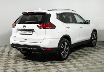 Подержанный автомобиль Nissan X-Trail 2020 года (5 фото)