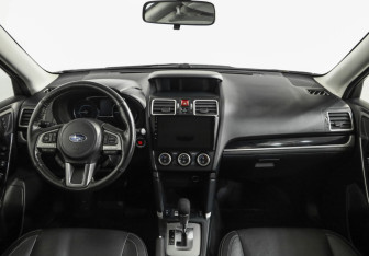 Подержанный автомобиль Subaru Forester Suv 2016 года (10 фото)