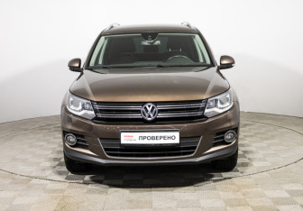 Подержанный автомобиль Volkswagen Tiguan 2015 года (2 фото)