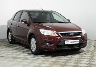 Подержанный автомобиль Ford Focus Sedan 2008 года (3 фото)