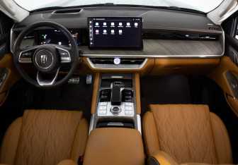 Подержанный автомобиль Tank 500 2023 года (9 фото)