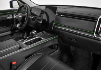 Подержанный автомобиль Jaecoo J7 2023 года (13 фото)