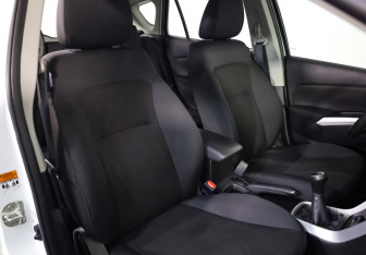 Подержанный автомобиль Suzuki SX4 Hatchback 2017 года (17 фото)