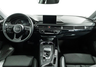 Подержанный автомобиль Audi A5 Coupe 2017 года (39 фото)