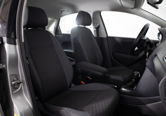 Подержанный автомобиль Volkswagen Polo Sedan 2018 года (16 фото)