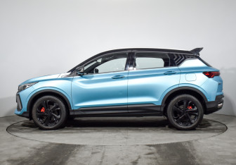Подержанный автомобиль Geely Coolray 2023 года (8 фото)