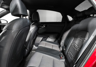 Подержанный автомобиль Kia Cerato Sedan 2020 года (12 фото)