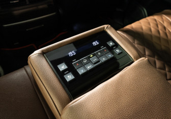 Подержанный автомобиль Lexus LX 2020 года (16 фото)