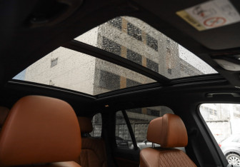 Подержанный автомобиль BMW X5 2019 года (33 фото)