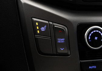 Подержанный автомобиль Hyundai H-1 2020 года (15 фото)