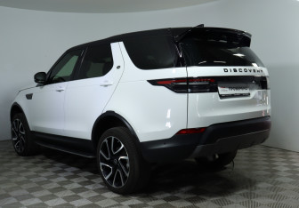 Подержанный автомобиль Land Rover Discovery 2019 года (9 фото)