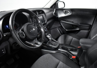 Подержанный автомобиль Kia Soul 2020 года (9 фото)