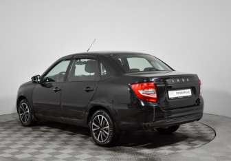 Подержанный автомобиль LADA (ВАЗ) Granta Sedan 2019 года (7 фото)