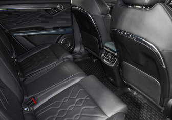 Подержанный автомобиль Voyah Free 2023 года (13 фото)