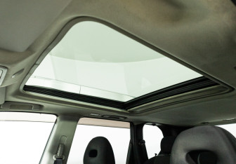 Подержанный автомобиль Nissan X-Trail 2008 года (15 фото)