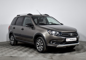 Подержанный автомобиль LADA (ВАЗ) Granta Wagon 2021 года (3 фото)