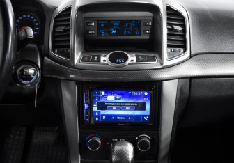 Подержанный автомобиль Chevrolet Captiva 2012 года (16 фото)