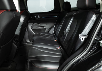 Подержанный автомобиль Haval H3 2024 года (10 фото)