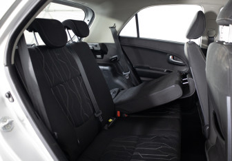 Подержанный автомобиль Kia Picanto 2013 года (13 фото)